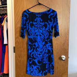 Blue and black floral mid-sleeve dress